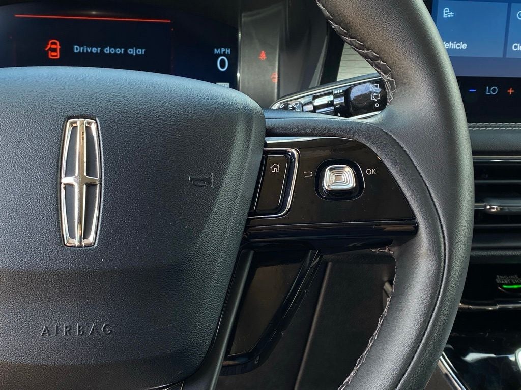 2025 Lincoln Corsair Premiere - Photo 17