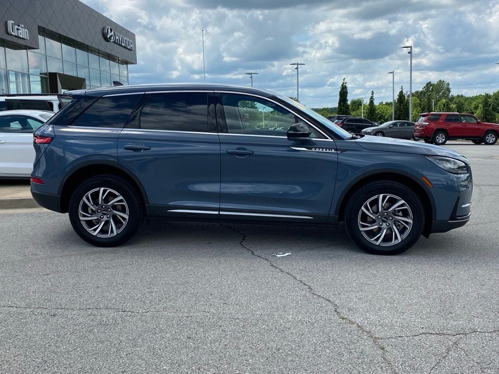 2025 Lincoln Corsair Premiere - Photo 9