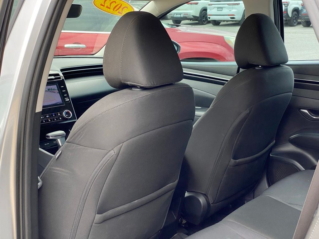 2022 Hyundai TUCSON SE