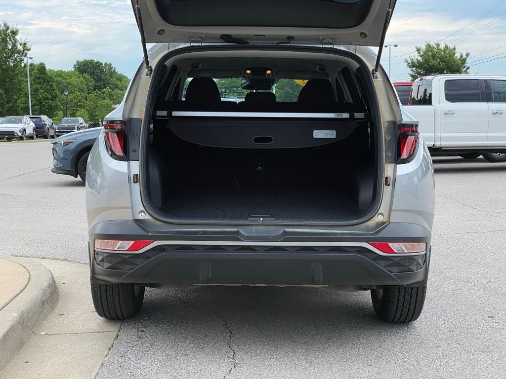 2022 Hyundai TUCSON SE