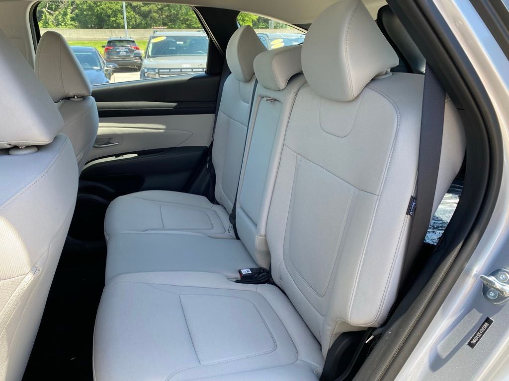2026 Hyundai TUCSON SE FWD