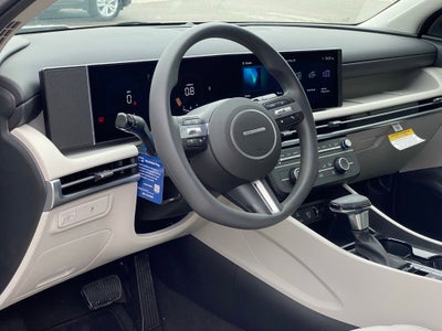 2026 Hyundai TUCSON SE FWD