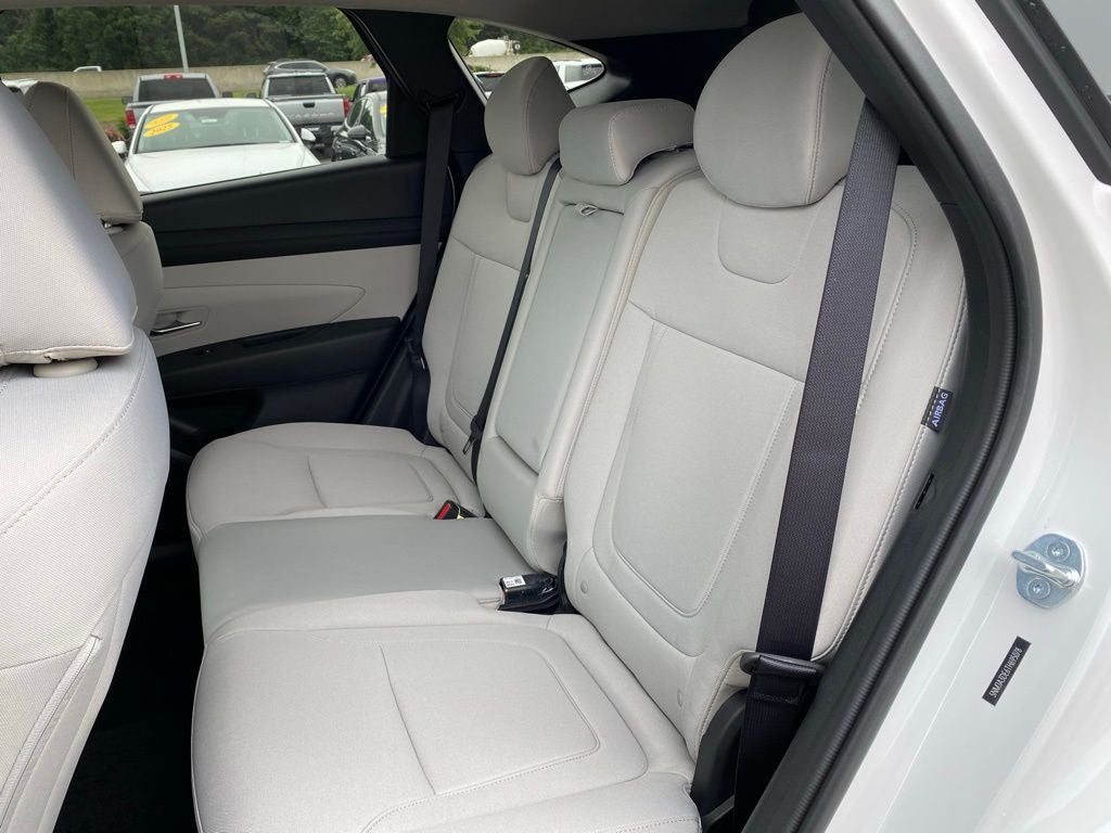2026 Hyundai TUCSON SE FWD