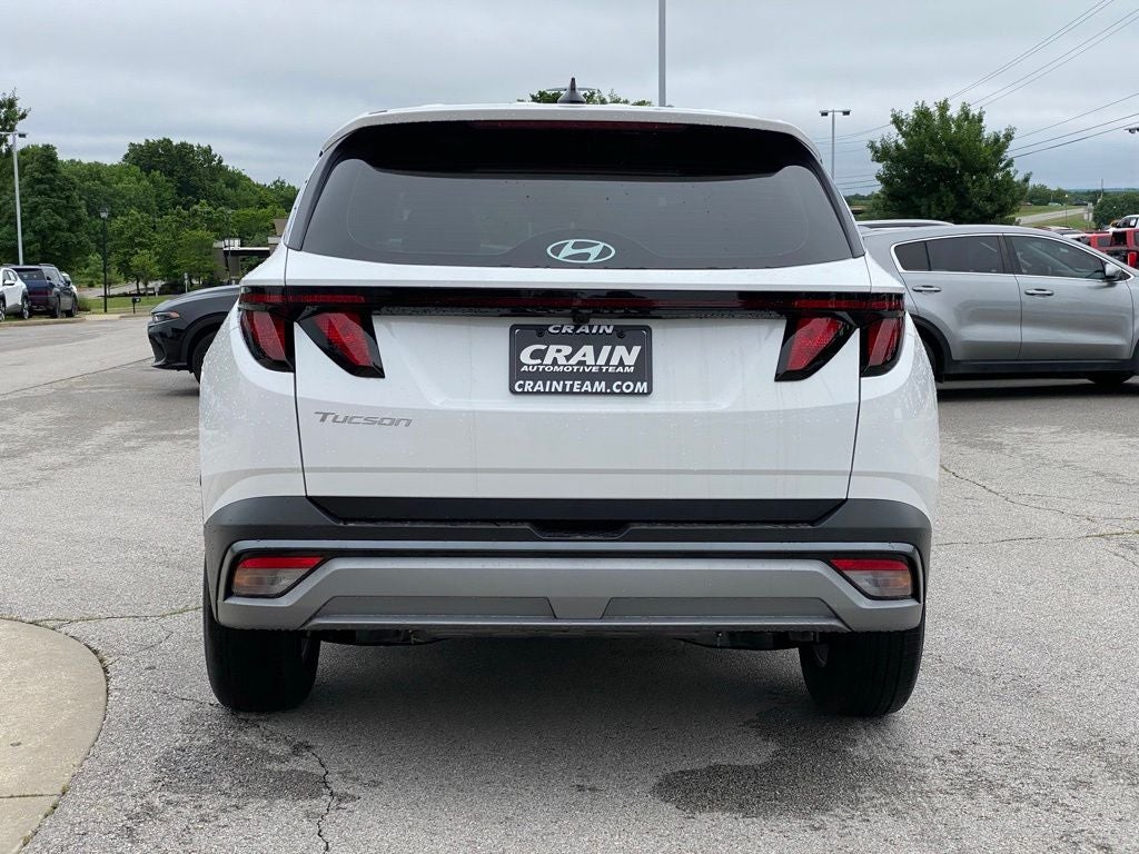 2026 Hyundai TUCSON SE FWD
