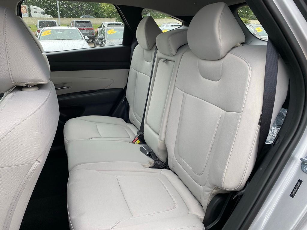 2026 Hyundai TUCSON SE FWD
