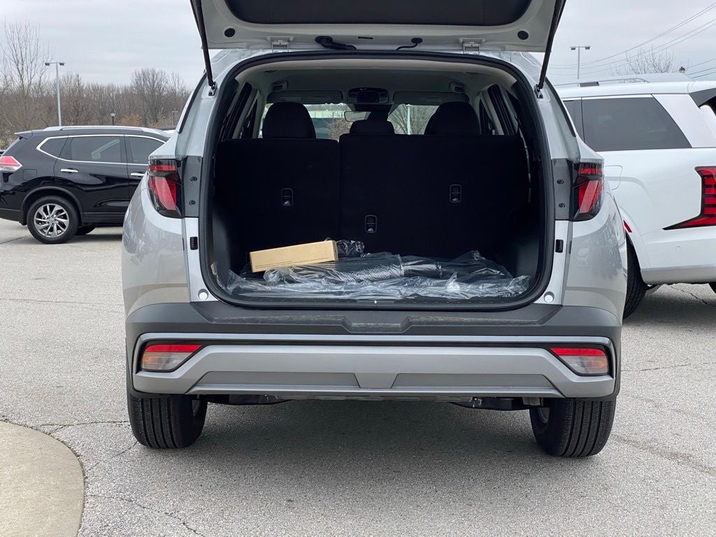 2026 Hyundai TUCSON SE FWD