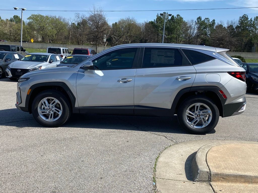 2026 Hyundai TUCSON SE AWD