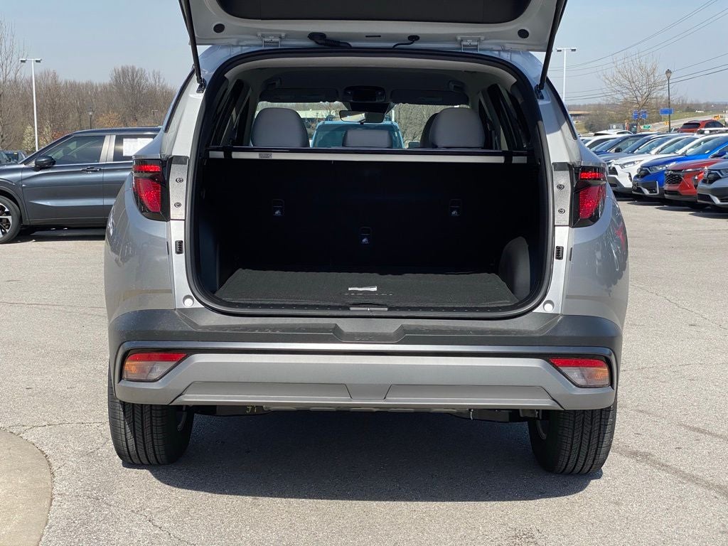 2026 Hyundai TUCSON SE AWD