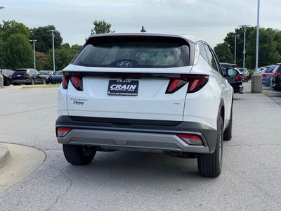 2026 Hyundai TUCSON SE AWD