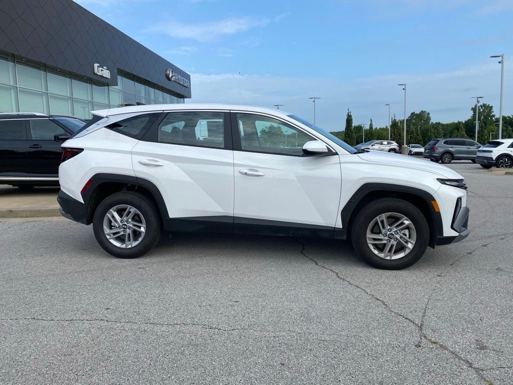 2026 Hyundai TUCSON SE AWD
