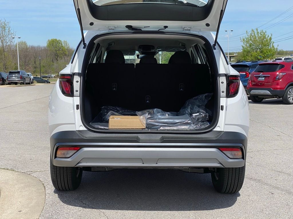 2026 Hyundai TUCSON SE AWD