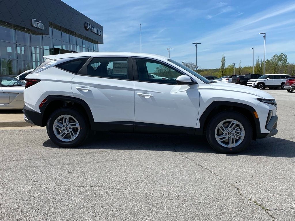 2026 Hyundai TUCSON SE AWD