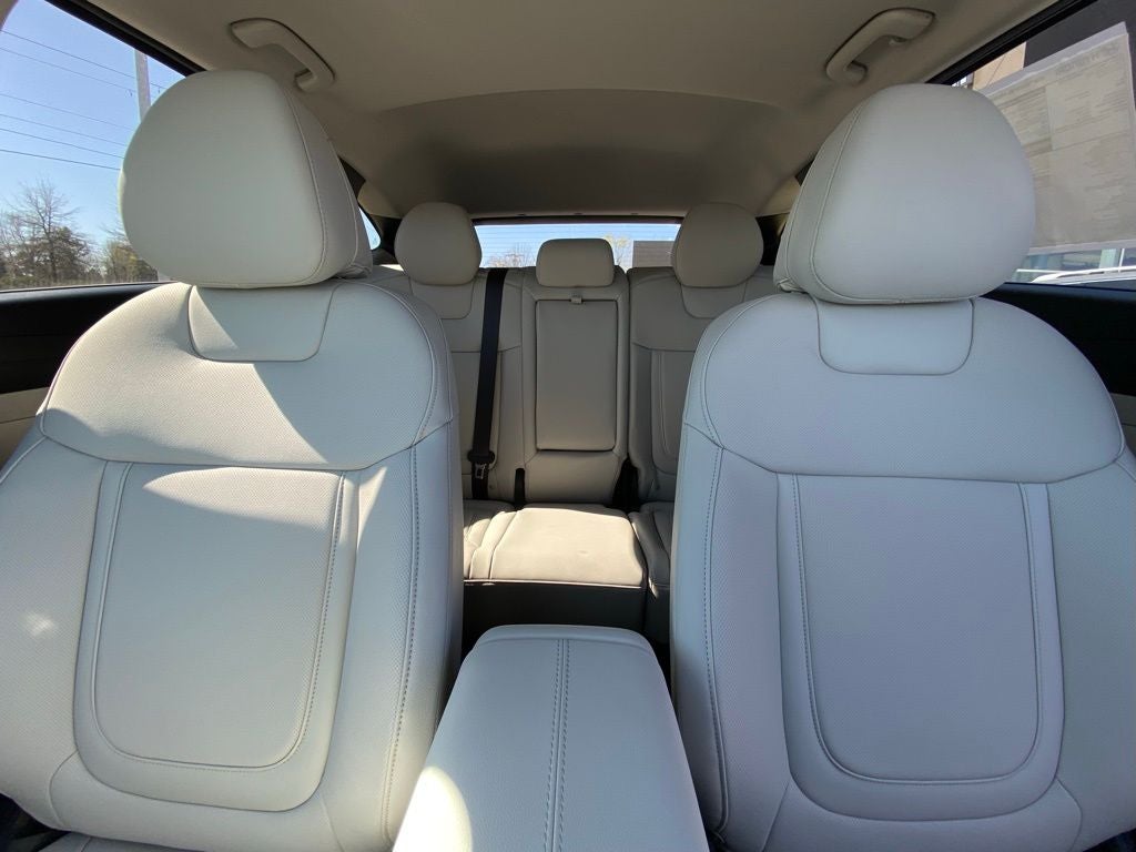 2026 Hyundai TUCSON SEL Premium FWD