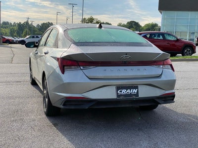 2021 Hyundai ELANTRA SEL