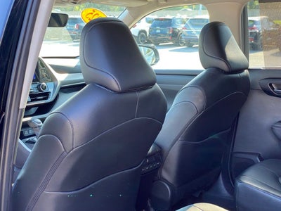 2025 Toyota Highlander XLE