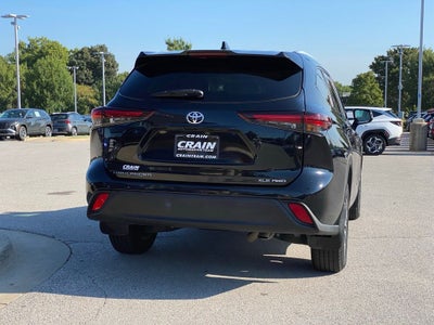 2025 Toyota Highlander XLE