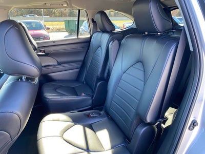 2024 Toyota Highlander XLE ALL WHEEL DRIVE