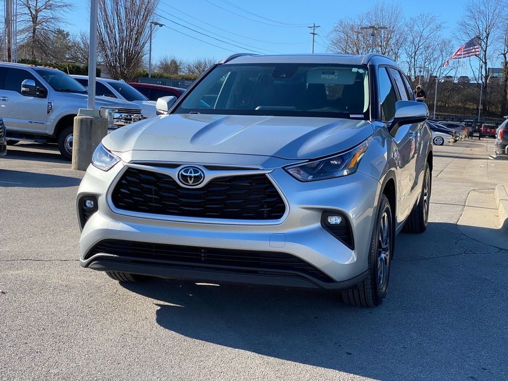 2024 Toyota Highlander XLE ALL WHEEL DRIVE