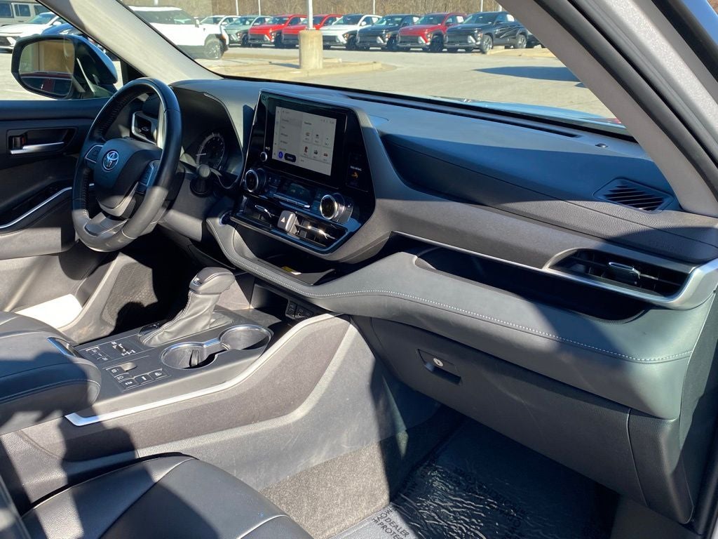 2024 Toyota Highlander XLE ALL WHEEL DRIVE