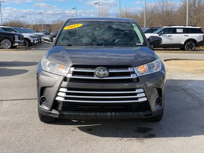 2017 Toyota Highlander LE LOW MILES 3RD ROW
