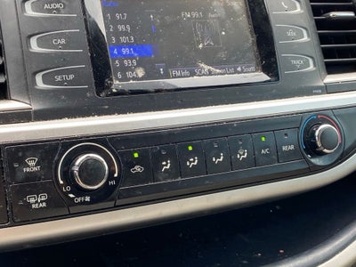 2018 Toyota Highlander LE
