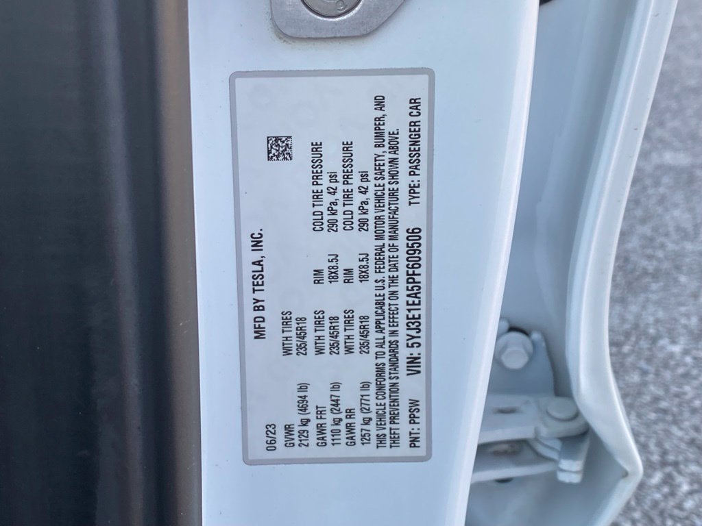 2023 Tesla Model 3 Base