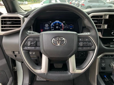2025 Toyota Sequoia SR5