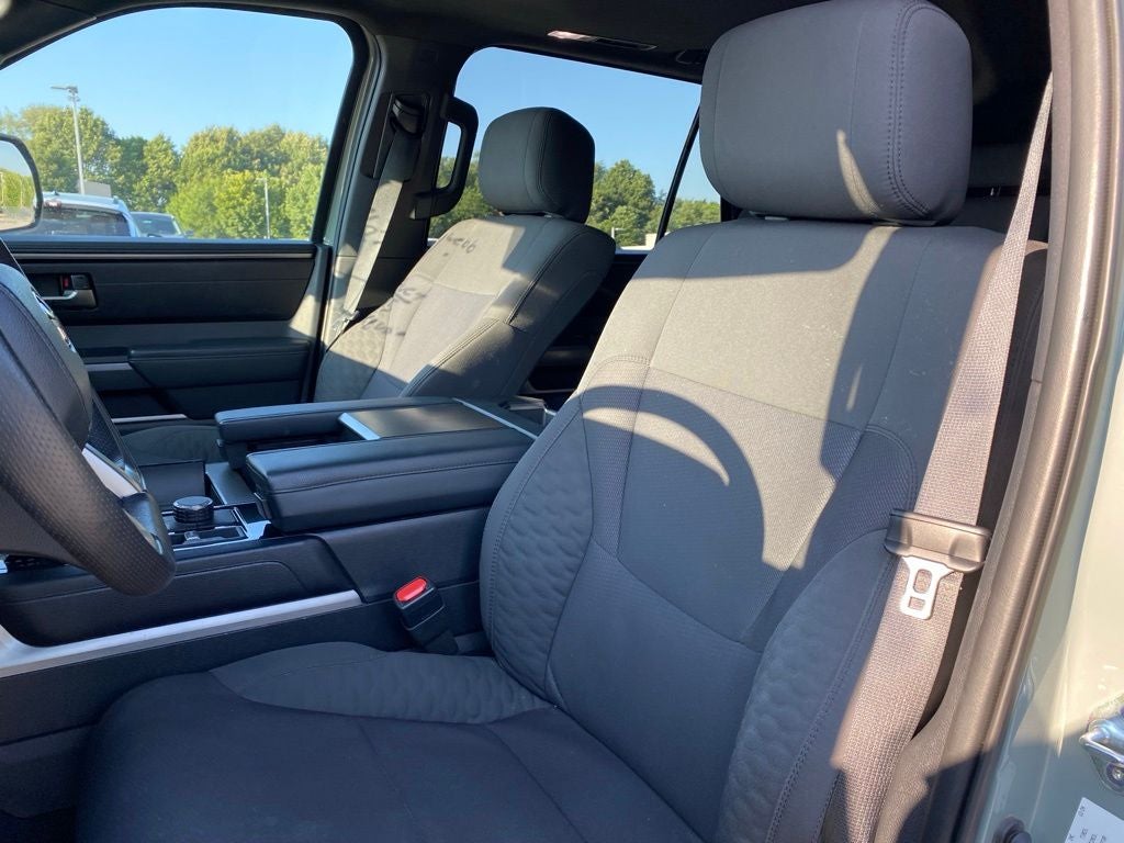 2025 Toyota Sequoia SR5