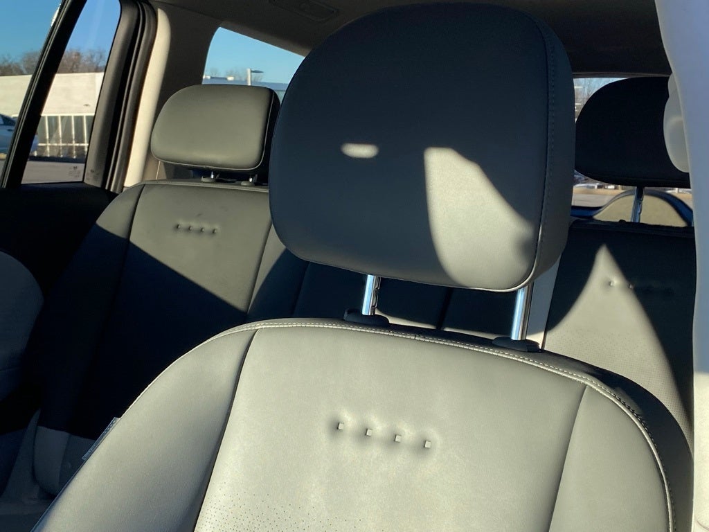 2026 Hyundai IONIQ 9 SEL LOCAL TRADE 1 OWNER