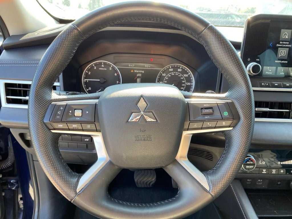 2024 Mitsubishi Outlander SE