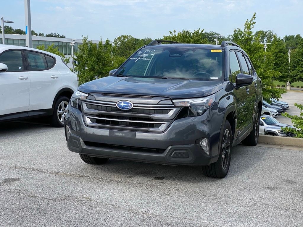 2025 Subaru Forester Premium - Photo 3