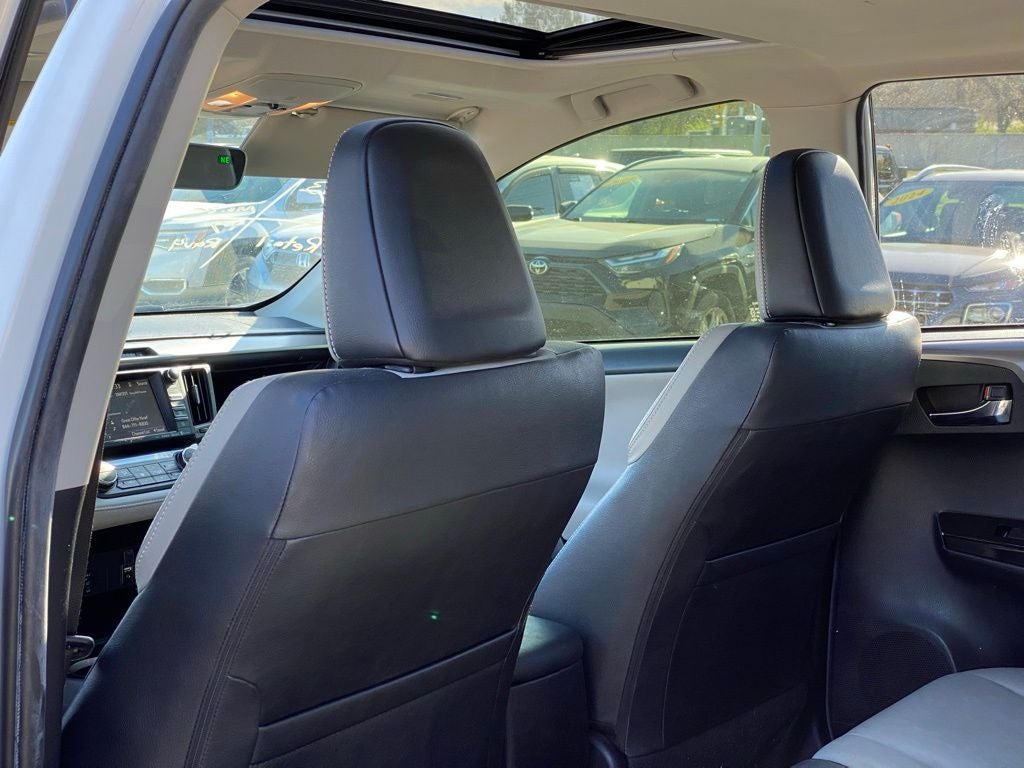 2017 Toyota RAV4 Limited