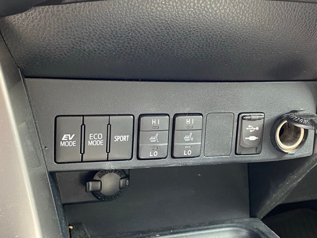 2018 Toyota RAV4 Hybrid XLE