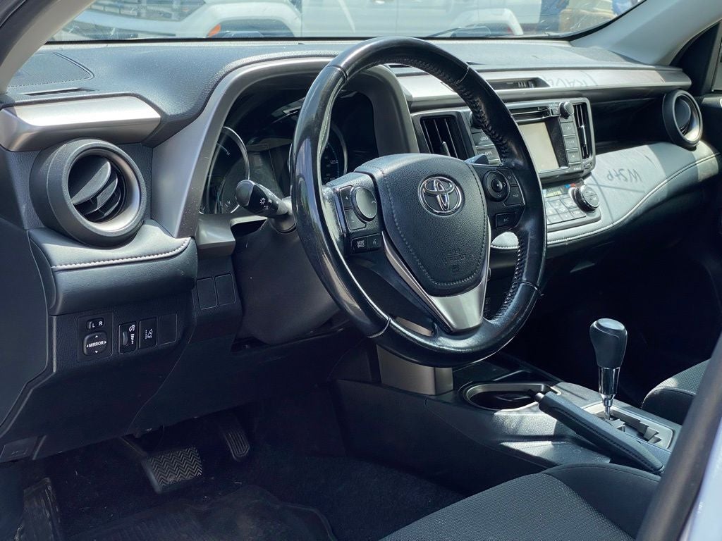 2018 Toyota RAV4 Hybrid XLE