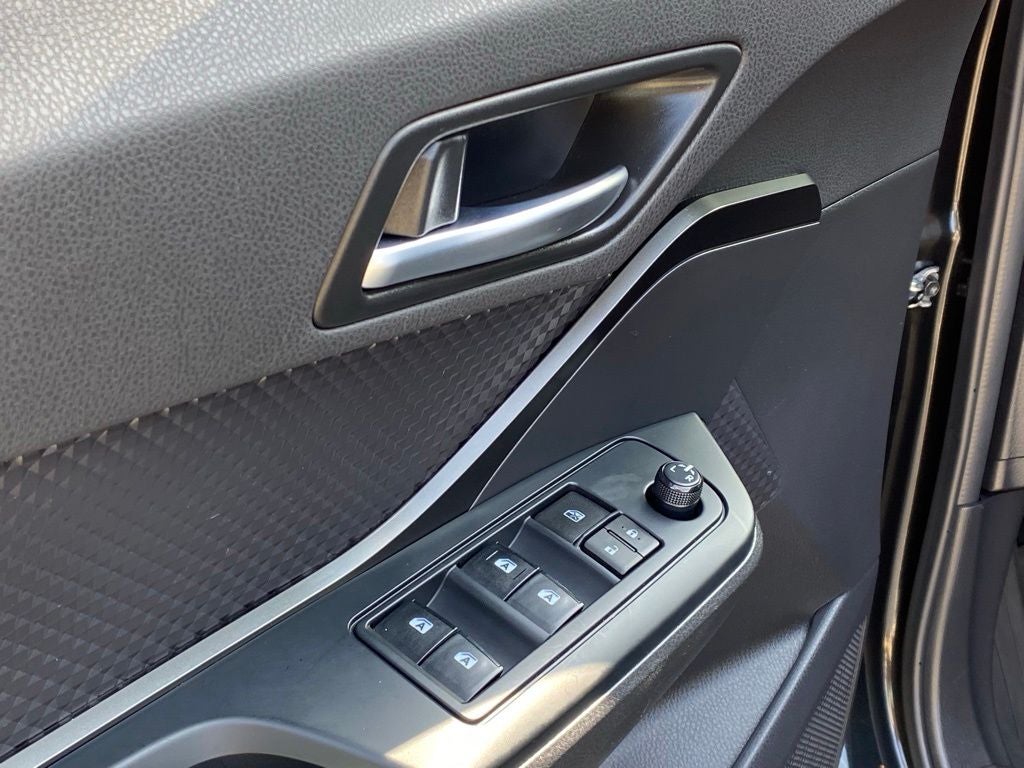 2019 Toyota C-HR LE - Photo 11