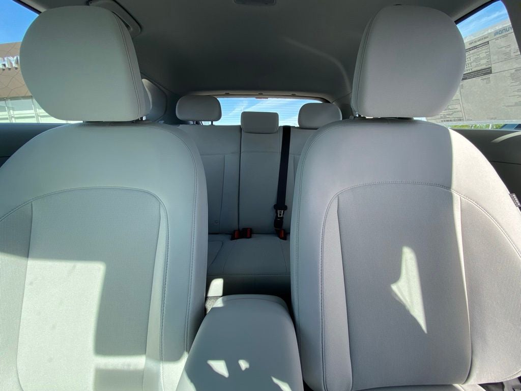 2026 Hyundai KONA SE FWD