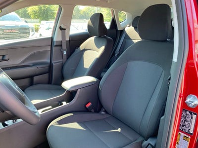 2027 Hyundai KONA SE FWD