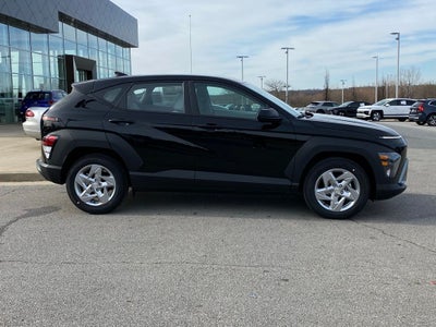 2026 Hyundai KONA SE FWD