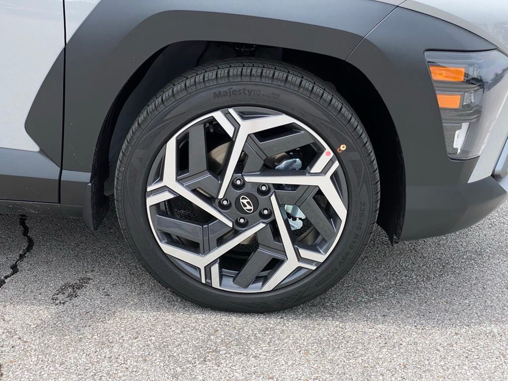 2026 Hyundai KONA SEL Premium FWD
