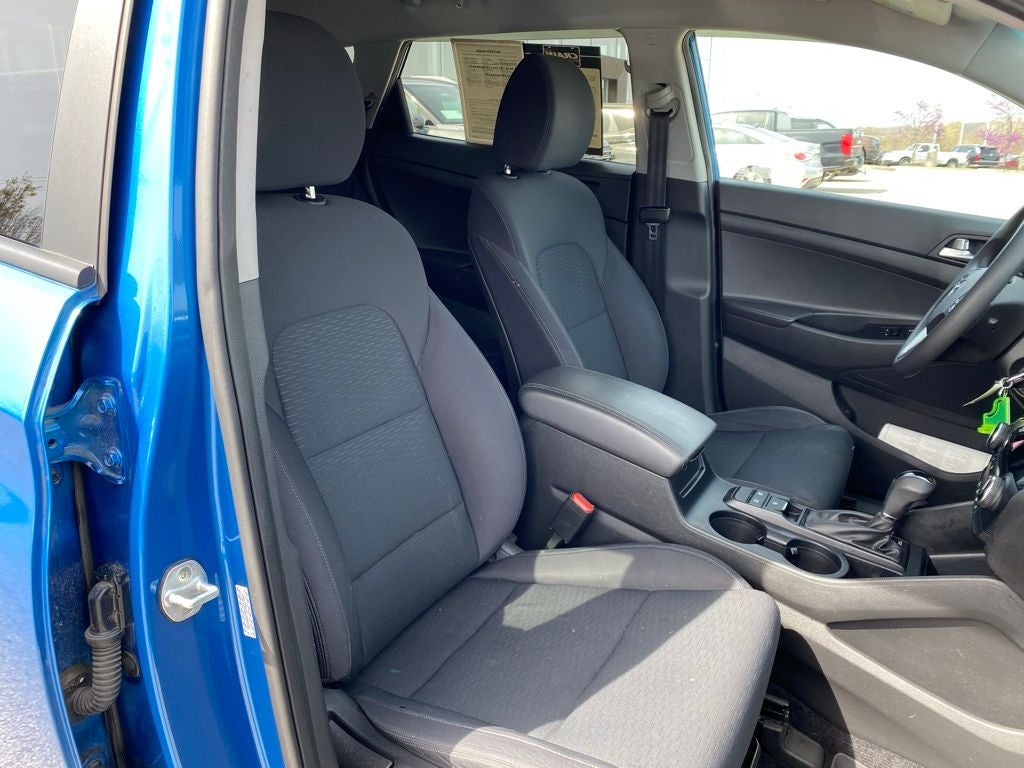 2020 Hyundai TUCSON SE