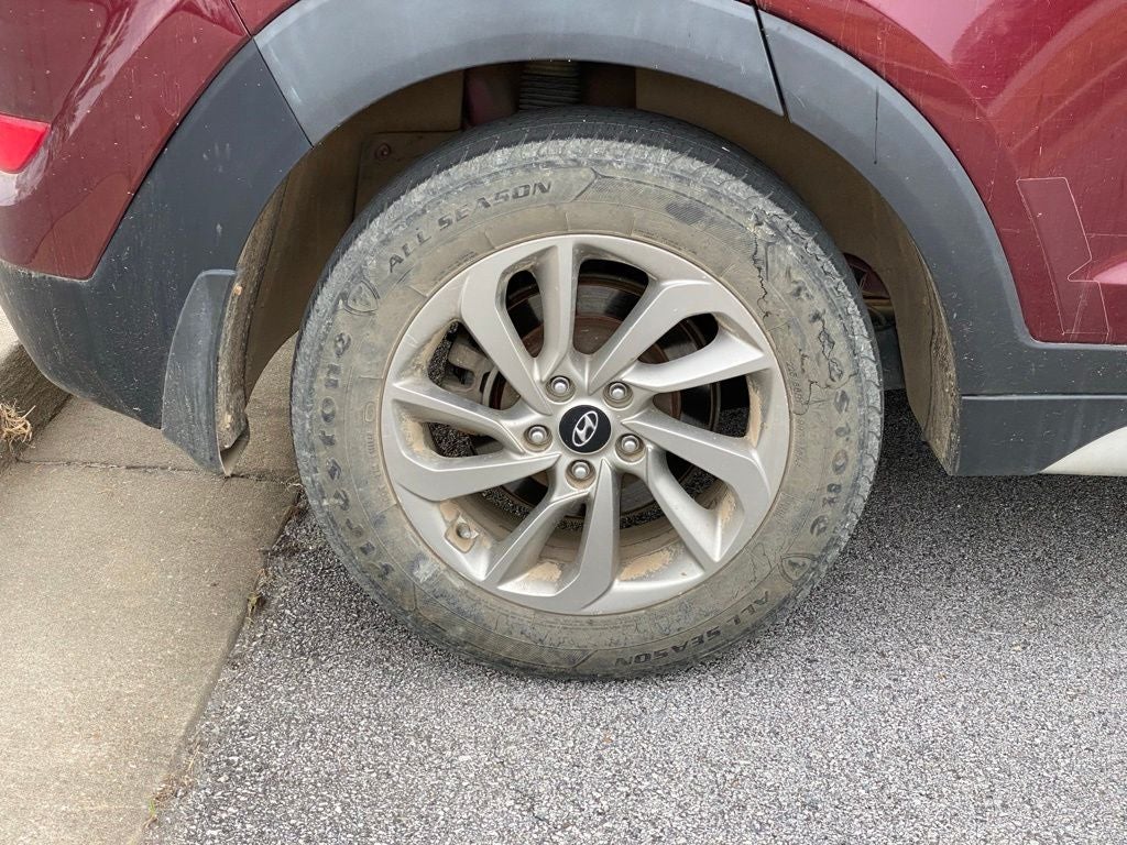 2017 Hyundai TUCSON SE Plus