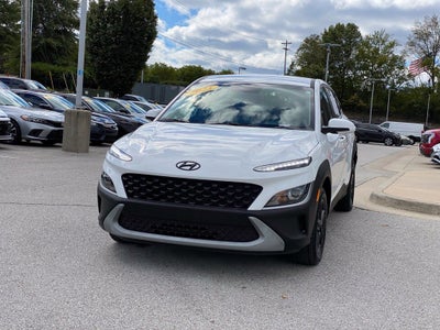 2023 Hyundai KONA SE