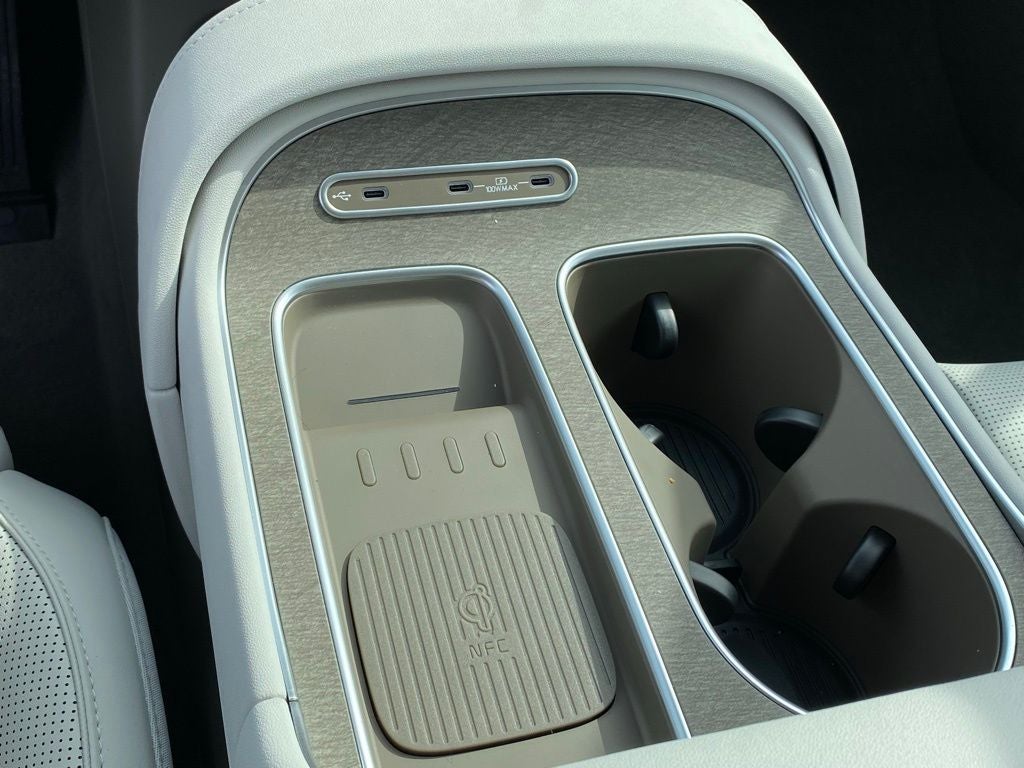 2026 Hyundai PALISADE HYBRID SEL Premium 8P