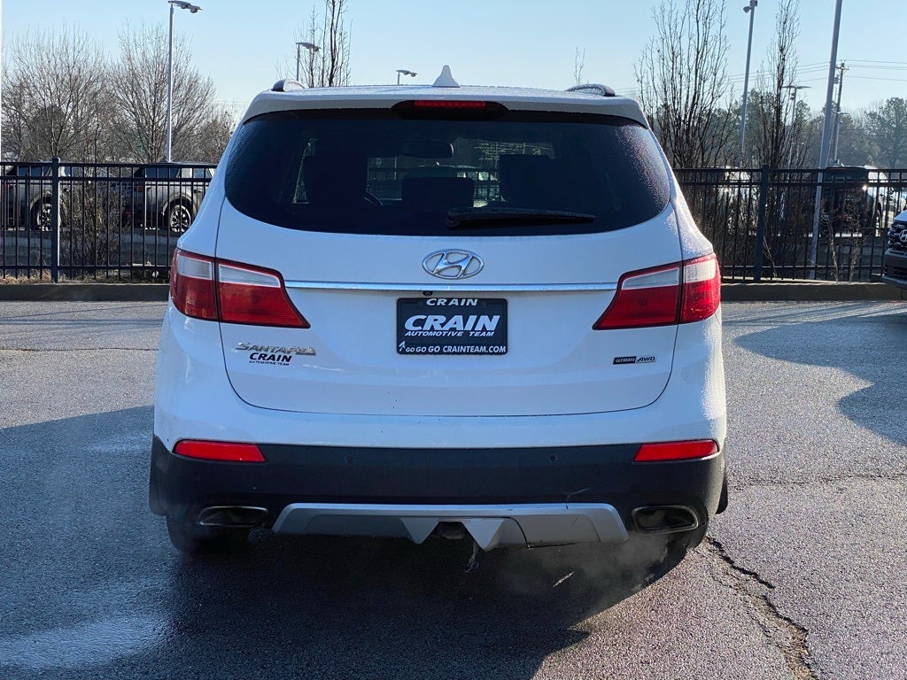 2016 Hyundai SANTA FE SE