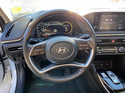 2022 Hyundai SONATA SEL