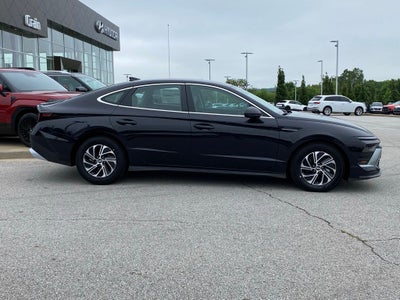 2026 Hyundai SONATA HYBRID Blue