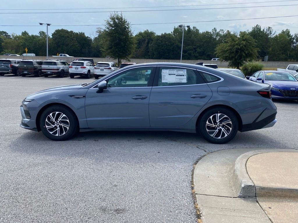2026 Hyundai SONATA HYBRID Blue