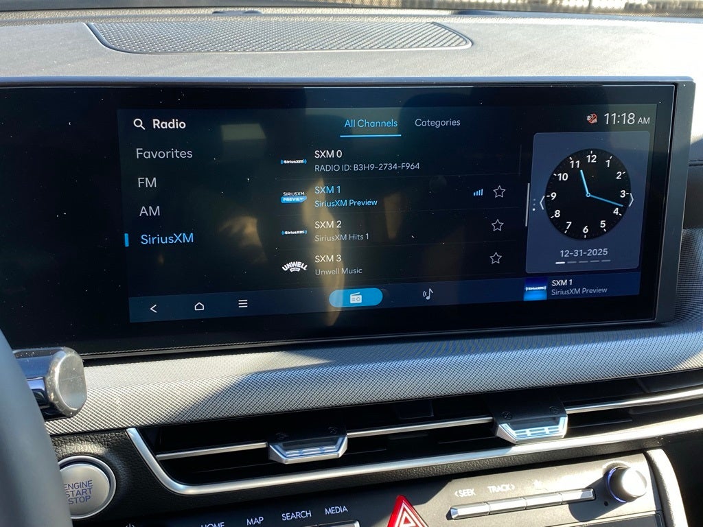 2026 Hyundai SONATA HYBRID SEL