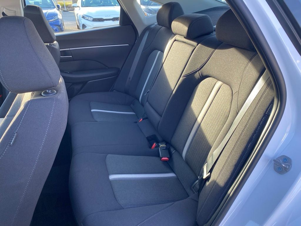 2025 Hyundai SONATA HYBRID SEL