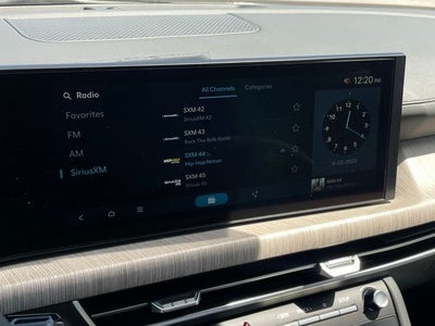 2025 Hyundai SONATA HYBRID SEL